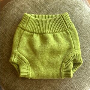 Sustainablebabyish green diaper cover